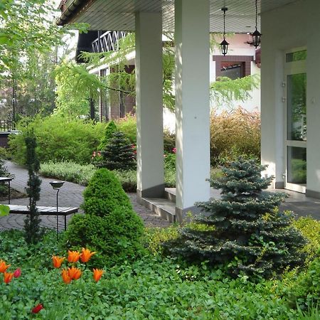 Hotel Flora Łódź Buitenkant foto